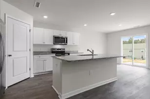 112 Daniel Rd, Smithfield, NC 27577 - Photo 6