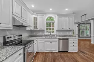 5013 Shimberg Pl, Fuquay Varina, NC 27526 - Photo 2
