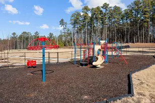 1206 Commack Dr, Durham, NC 27703 - Photo 14