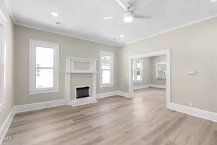 220 Beaman St, Clinton, NC 28328 - Photo 8