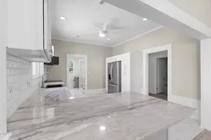 220 Beaman St, Clinton, NC 28328 - Photo 12