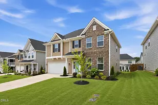 124 Cherry Blossom Ct, Garner, NC 27529 - Photo 2