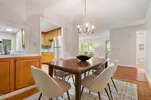 9021 Collins Creek Dr, Chapel Hill, NC 27516 - Photo 6