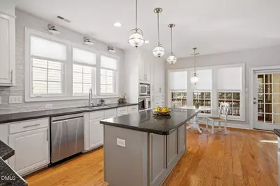 902 Ravendale Place, Cary, NC 27513 - Photo 18