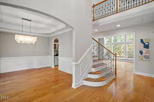 902 Ravendale Pl, Cary, NC 27513 - Photo 8