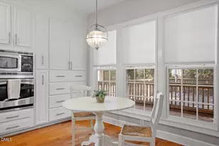 902 Ravendale Pl, Cary, NC 27513 - Photo 16