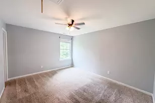 320 Knollcrest Ln, Knightdale, NC 27545 - Photo 4