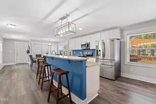 1002 E Maplewood Dr, Benson, NC 27504 - Photo 12
