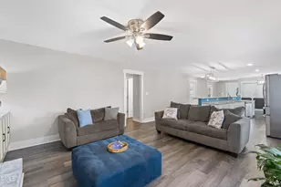 1002 E Maplewood Dr, Benson, NC 27504 - Photo 10