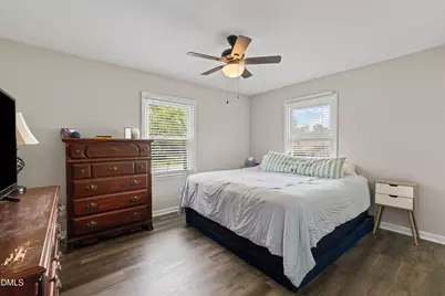 1002 E Maplewood Drive, Benson, NC 27504 - Photo 28