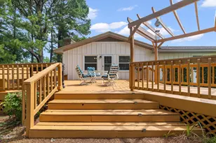 1002 E Maplewood Dr, Benson, NC 27504 - Photo 40