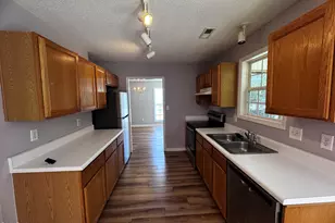 3 S Indian Creek Pl, Durham, NC 27703 - Photo 2
