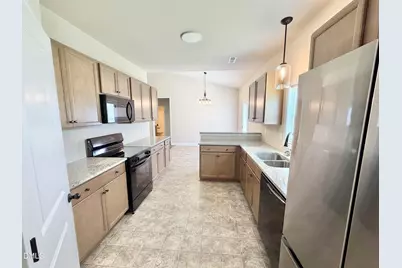 404 S Eastwood Drive, Benson, NC 27504 - Photo 8