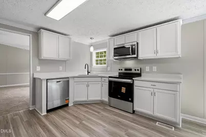 110 Brookside Lane, Four Oaks, NC 27524 - Photo 10