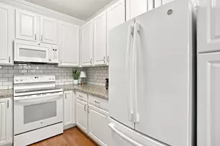 304 Vinca Cir, Cary, NC 27513 - Photo 10