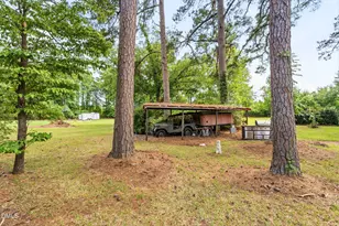 818 Van Warren Rd, Roanoke Rapids, NC 27870 - Photo 8