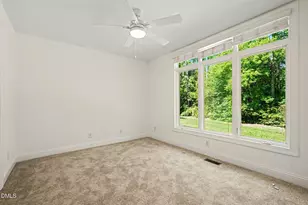 1021 Reaves Dr, Chapel Hill, NC 27516 - Photo 30