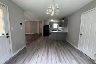 105 Bryant Dr, Smithfield, NC 27577 - Photo 10