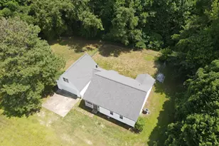 105 Bryant Dr, Smithfield, NC 27577 - Photo 2