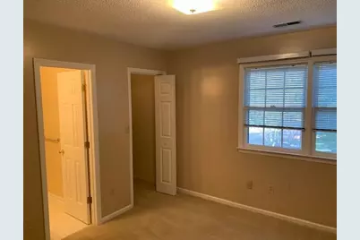 112 Lake Hollow Circle, Cary, NC 27513 - Photo 8