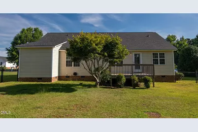 20 Boardwalk Avenue, Benson, NC 27504 - Photo 4
