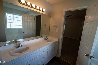 20 Boardwalk Avenue, Benson, NC 27504 - Photo 28