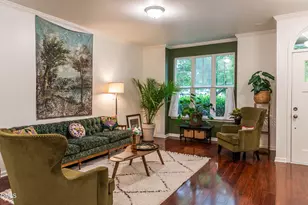 130 S Camellia St, Chapel Hill, NC 27516 - Photo 2