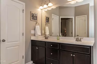 130 S Camellia Street, Chapel Hill, NC 27516 - Photo 16