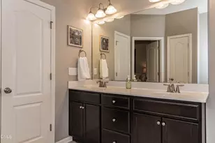 130 S Camellia St, Chapel Hill, NC 27516 - Photo 16