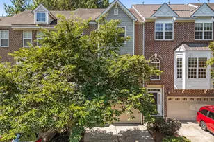 145 Vintage Dr, Chapel Hill, NC 27516 - Photo 2