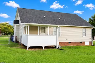 106 Kristina Dr, Selma, NC 27576 - Photo 2
