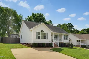 303 Rock Hound Rd, Knightdale, NC 27545 - Photo 2