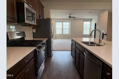 946 Channing Park Circle, Cary, NC 27519 - Photo 4