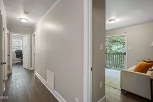 122 Taylor St, Chapel Hill, NC 27514 - Photo 14
