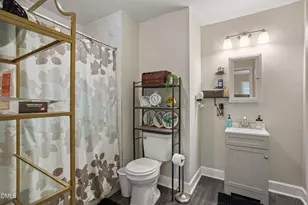 122 Taylor St, Chapel Hill, NC 27514 - Photo 26
