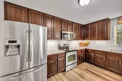906 Ribbonleaf Lane, Fuquay-Varina, NC 27526 - Photo 8