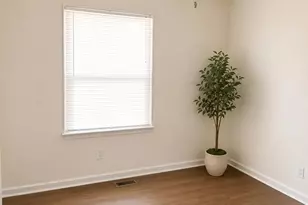 2414 Lincoln St, Durham, NC 27707 - Photo 10