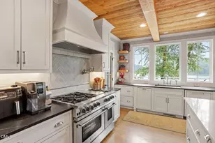 150 Lochwood W Dr, Cary, NC 27518 - Photo 46