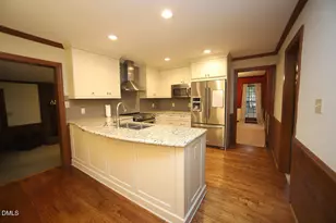 110 Overview Ln, Cary, NC 27511 - Photo 8