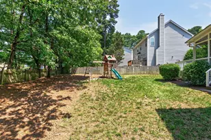 8519 Guerro Ct, Raleigh, NC 27613 - Photo 30