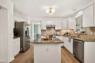 8519 Guerro Ct, Raleigh, NC 27613 - Photo 16