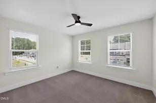 470 Clark Creek Ln, Cary, NC 27519 - Photo 8
