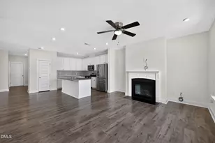 470 Clark Creek Ln, Cary, NC 27519 - Photo 2