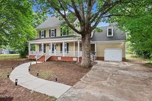 1704 Carrington Dr, Raleigh, NC 27615 - Photo 2