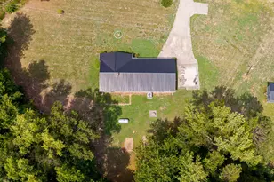 292 Ernest Turner Rd, Warrenton, NC 27589 - Photo 6
