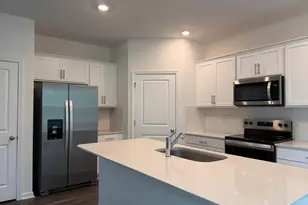 228 Chapel St, Fuquay Varina, NC 27526 - Photo 6