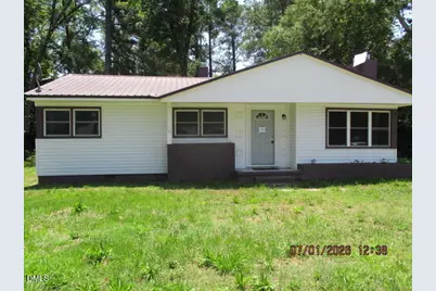 304 Clement Drive, Enfield, NC 27823 - Photo 1