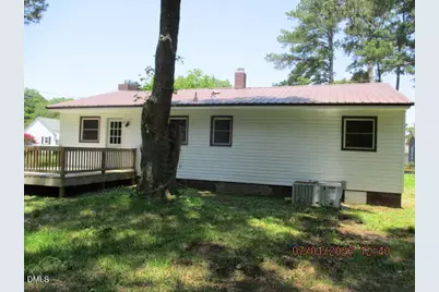 304 Clement Drive, Enfield, NC 27823 - Photo 4