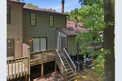 4245 The Oaks Drive, Raleigh, NC 27606 - Photo 8