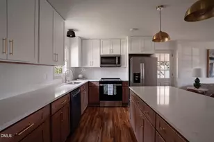 118 Bashford Rd, Raleigh, NC 27606 - Photo 14